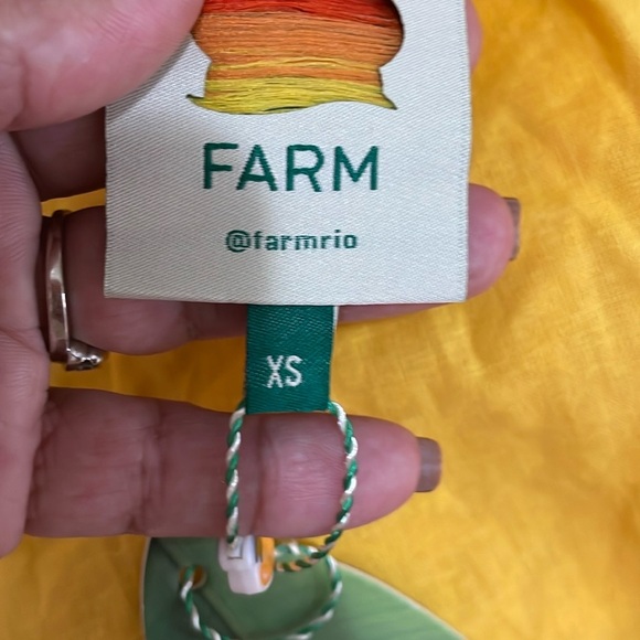 Farm Rio Summer Party Croop yellow One-Shoulder tank Top New - Picture 4 of 13